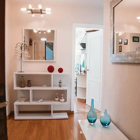 Appartamento Becquer, Luminoso Y Amplio Apartamento, Playa A 3km Vut-1035-as