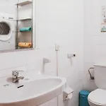 Becquer, Luminoso Y Amplio Apartamento, Playa A 3km Vut-1035-as Apartment *